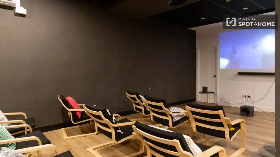Casa o xalet per a compartir en Madrid amb Aire condicionat, Terrassa i Moblat