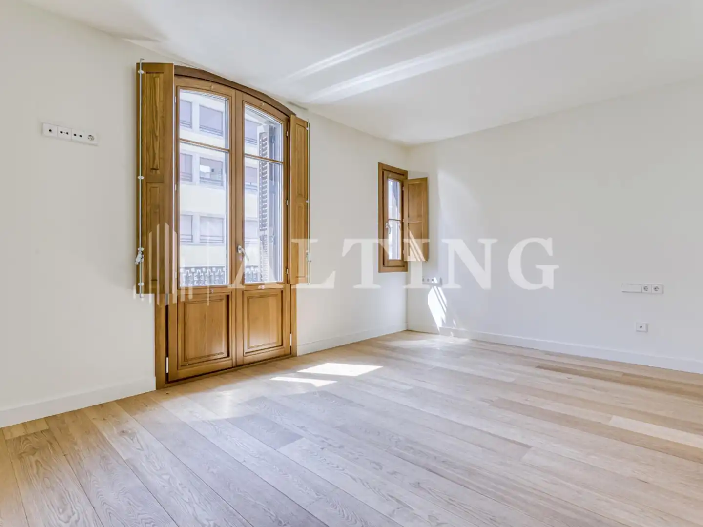 Appartamento con ascensore in vendita a Calle Pau Claris, imagen 15