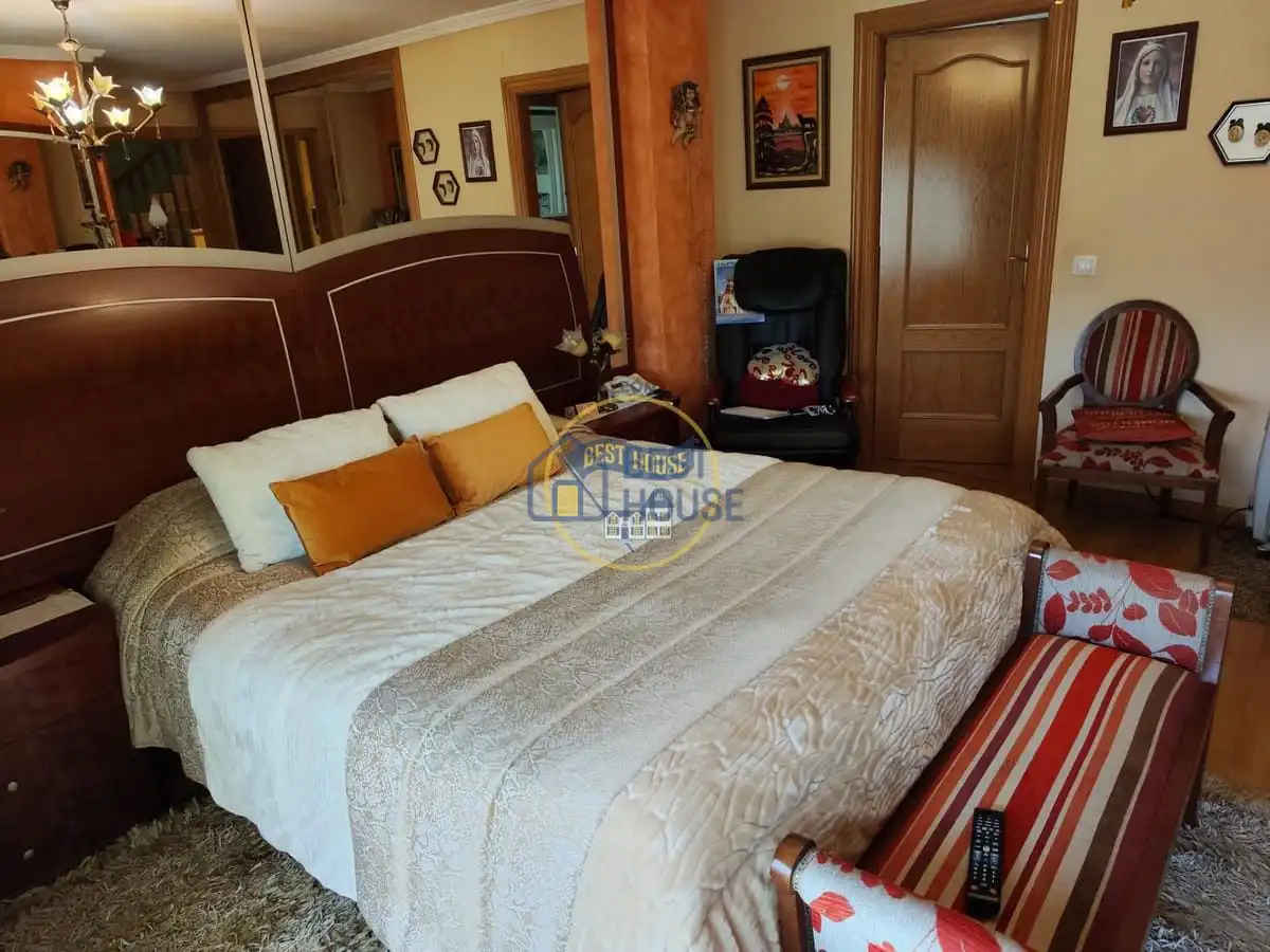 Casa pareada con piscina en venta en Villaquilambre, imagen 17