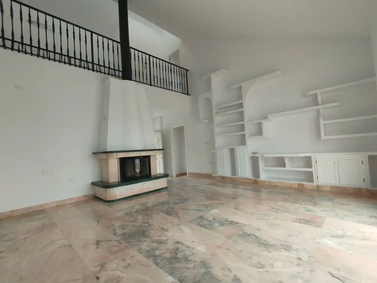 Sala de estar de Casa o chalet en venta en El Ejido con Aire acondicionado, Calefacción y Jardín privado