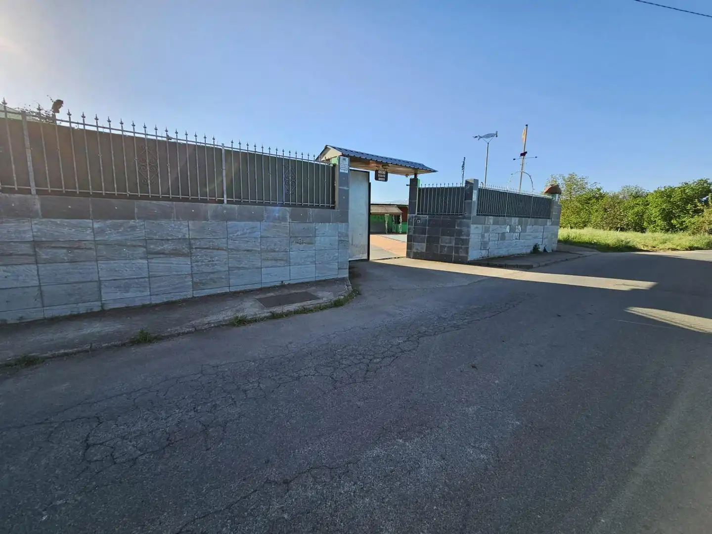 Vista exterior de Casa o chalet en venta en Ponferrada con Aire acondicionado, Calefacción y Jardín privado