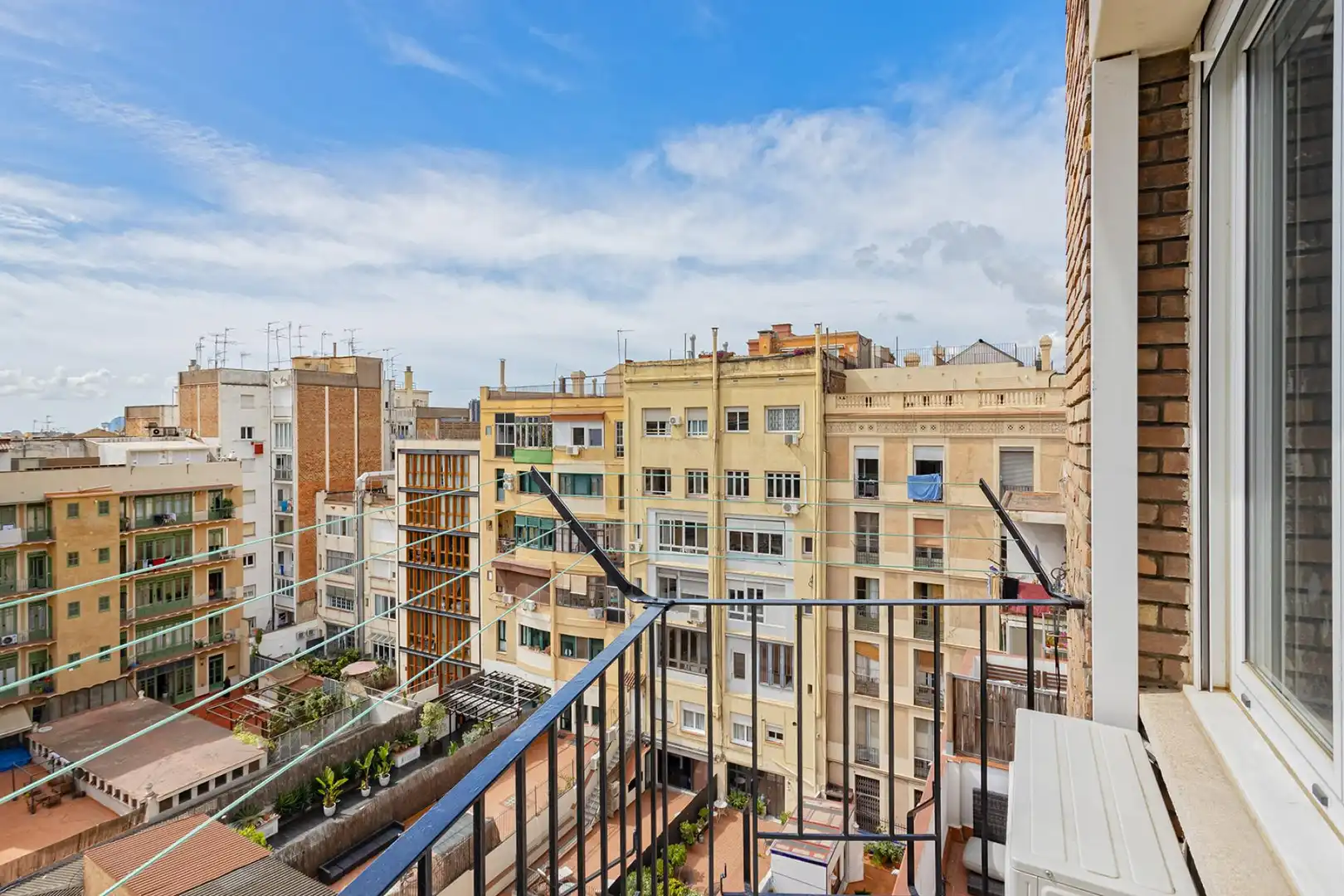 Exterior view of Flat for sale in Barcelona  with Heating and Balcony