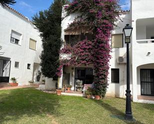 Garden of Single-family semi-detached for sale in Estepona  with Air Conditioner, Heating and Parquet flooring