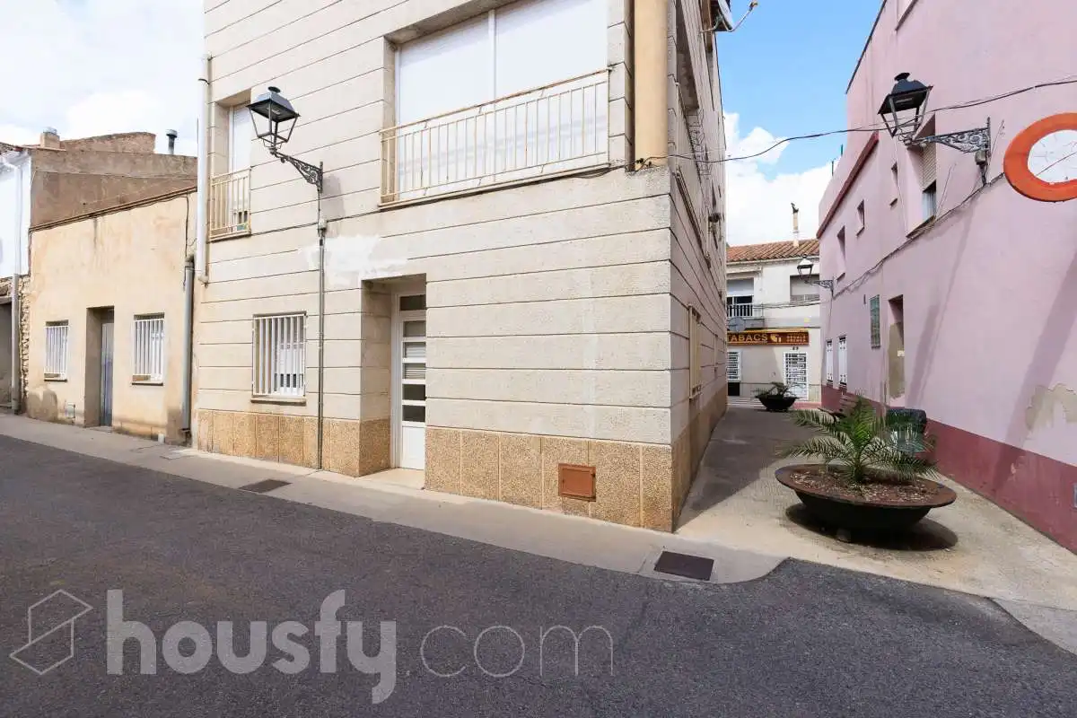 Vista exterior de Casa o xalet en venda en Masdenverge amb Calefacció, Terrassa i Traster
