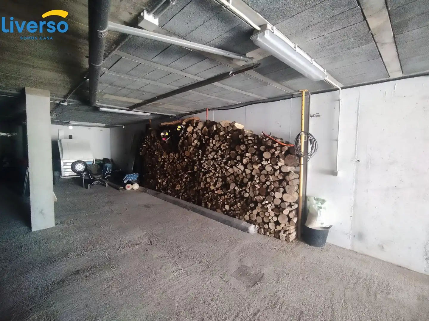 Parking de Casa o chalet en venta en Villalbilla de Gumiel con Calefacción, Jardín privado y Terraza