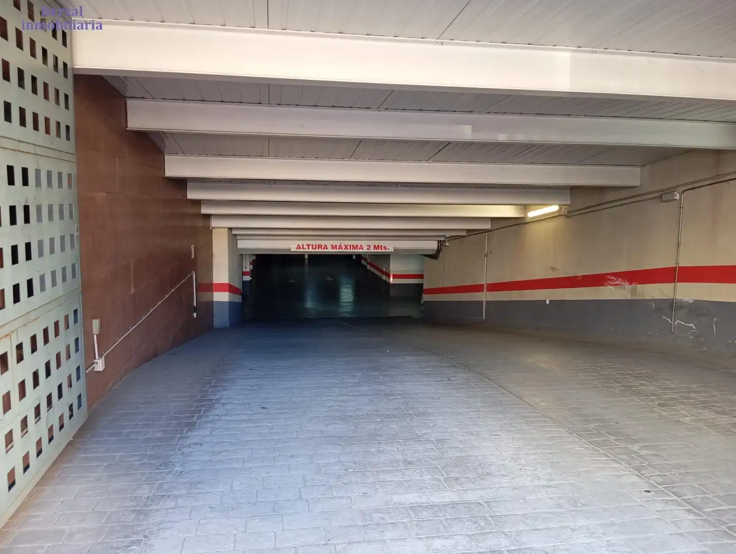 Garatge en venda en  Logroño