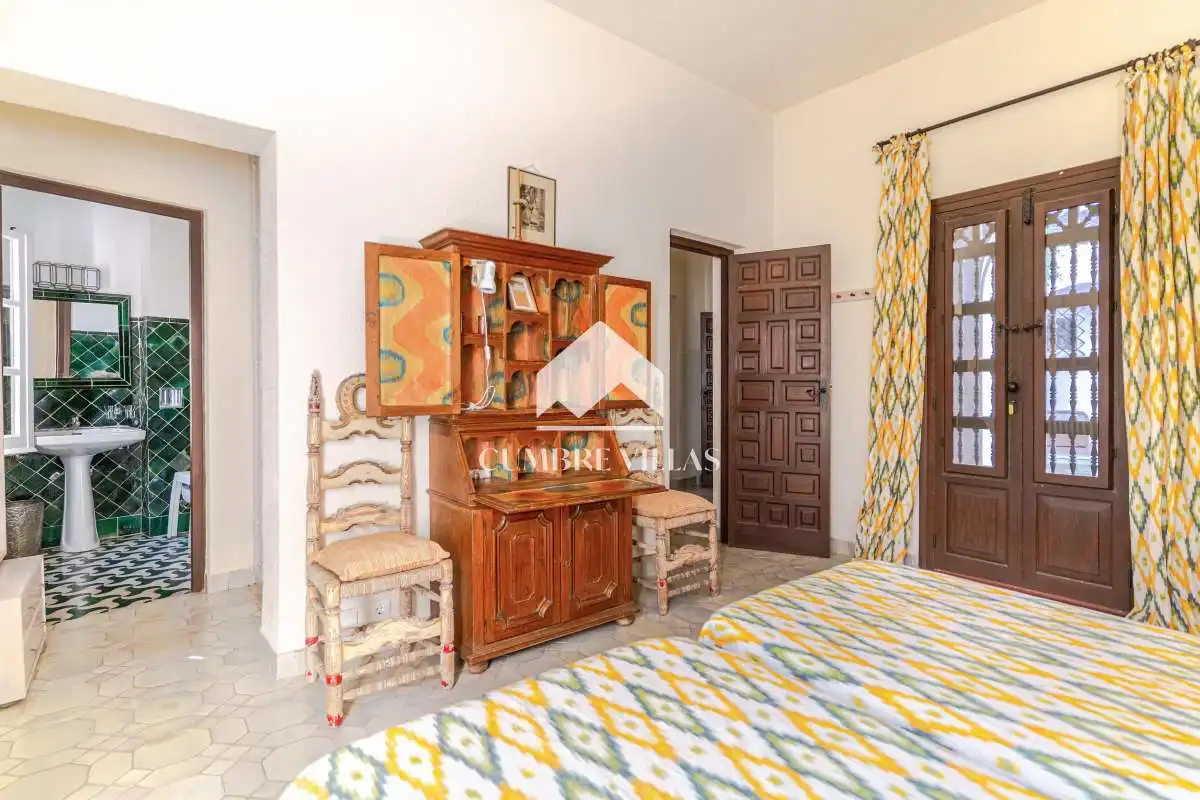 Habitación de Casa o chalet en venta en Salobreña con Calefacción, Jardín privado y Terraza