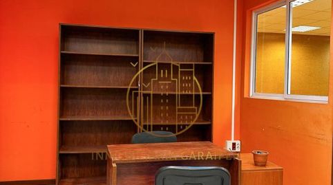 Amplias oficinas en alquiler  201 m, imatge 4