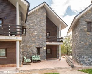 Exterior view of Single-family semi-detached for sale in Sallent de Gállego  with Terrace and Balcony