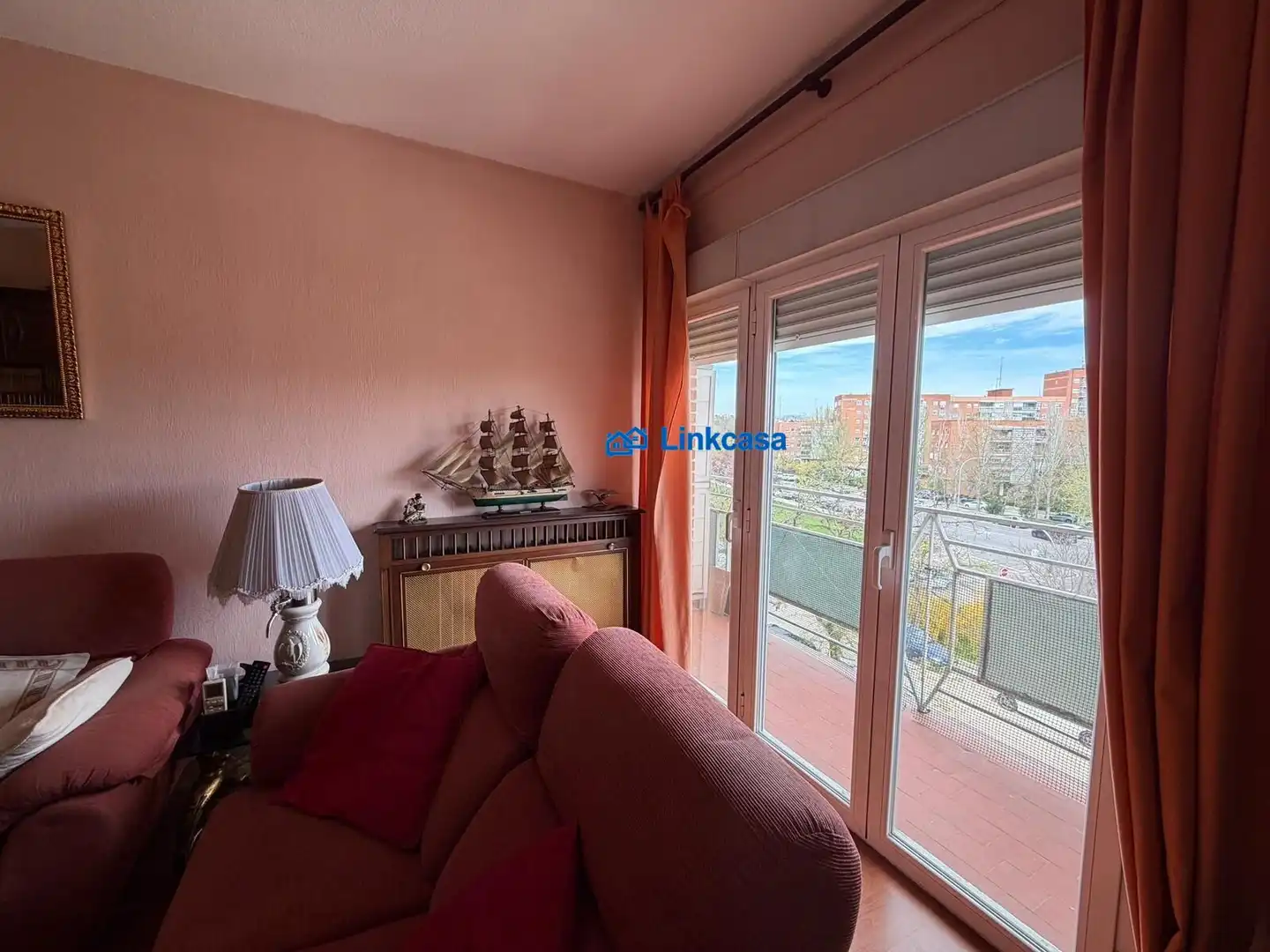 Living room of Flat for sale in Madrid  with Heating, Private garden and Terrace