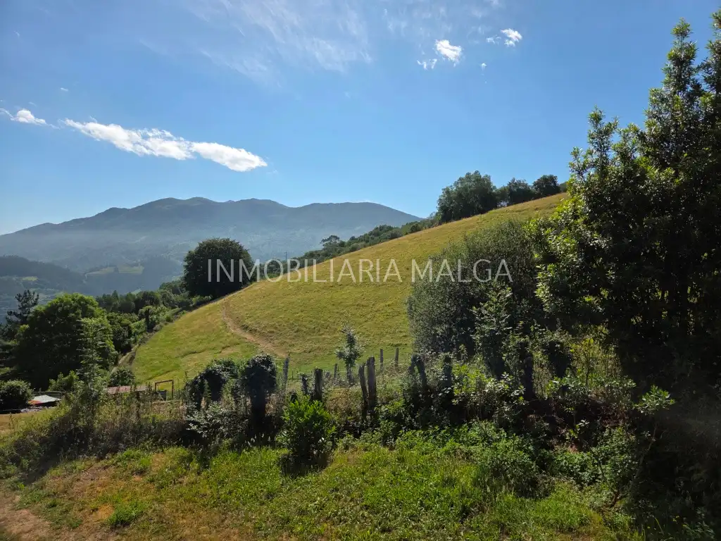 Houses for sale in Colunga  with Private garden, Parquet flooring and Storage room