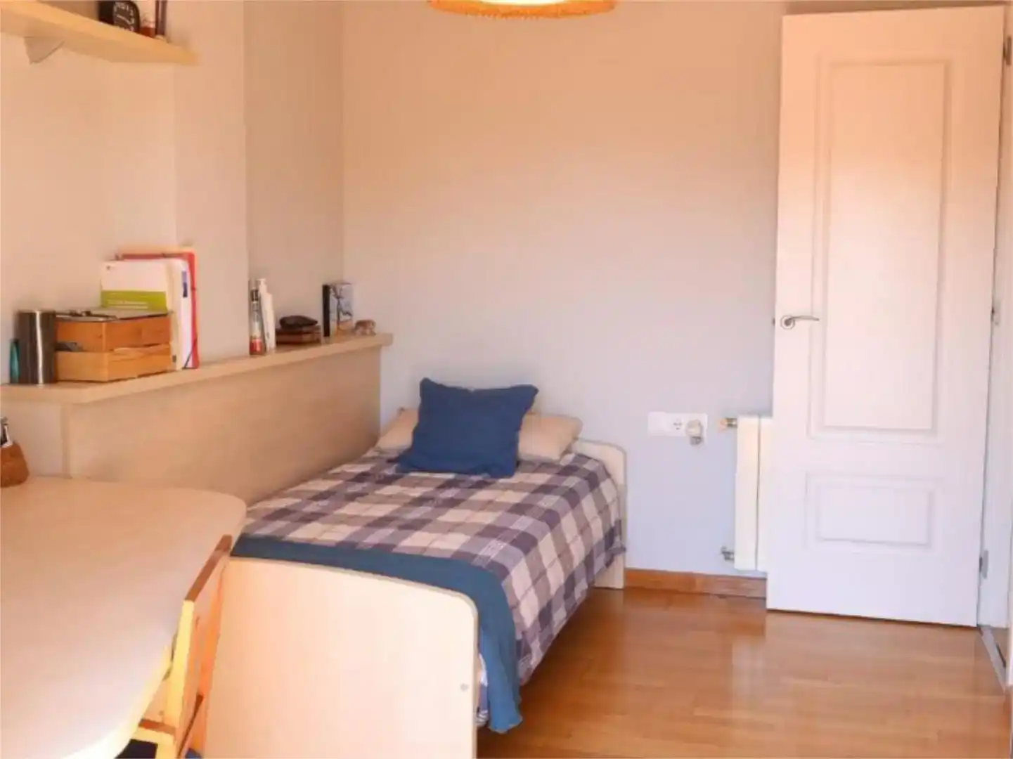 Dormitori de Casa o xalet en venda en  Barcelona Capital