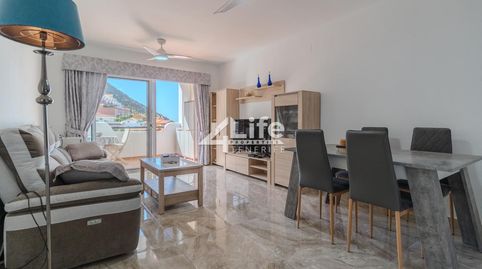 Foto 2 de Piso en venta en Galicia, Torviscas Centro y Alto, Adeje