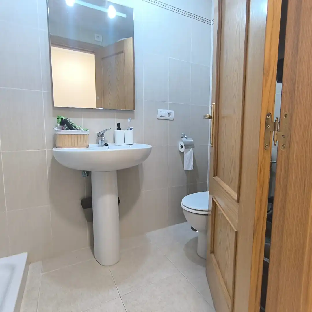 Baño de Piso en venta en Peñíscola / Peníscola con Aire acondicionado, Terraza y Amueblado