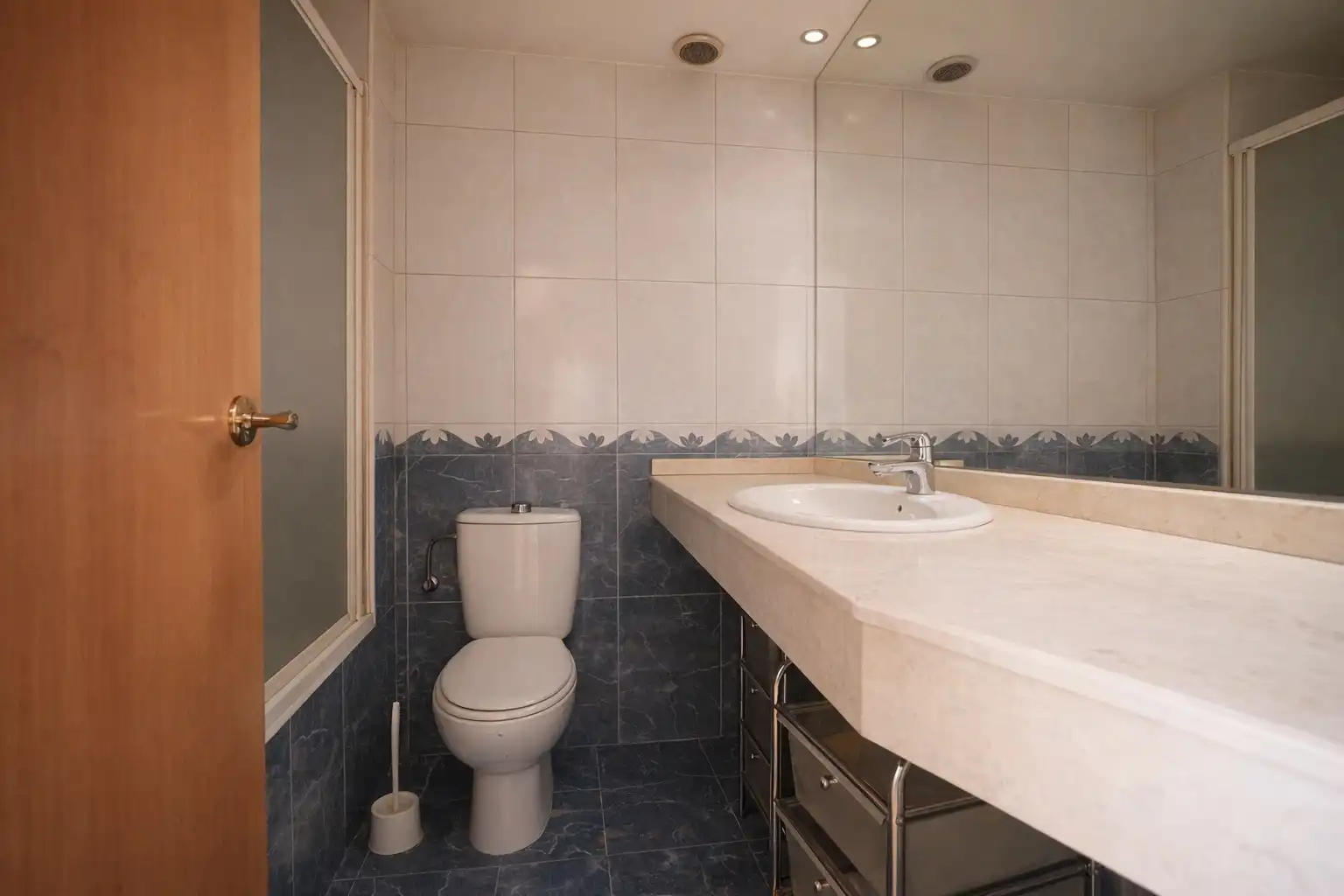 Badezimmer von Maisonette zum Verkauf in Reus mit Klimaanlage, Heizung und Privatgarten
