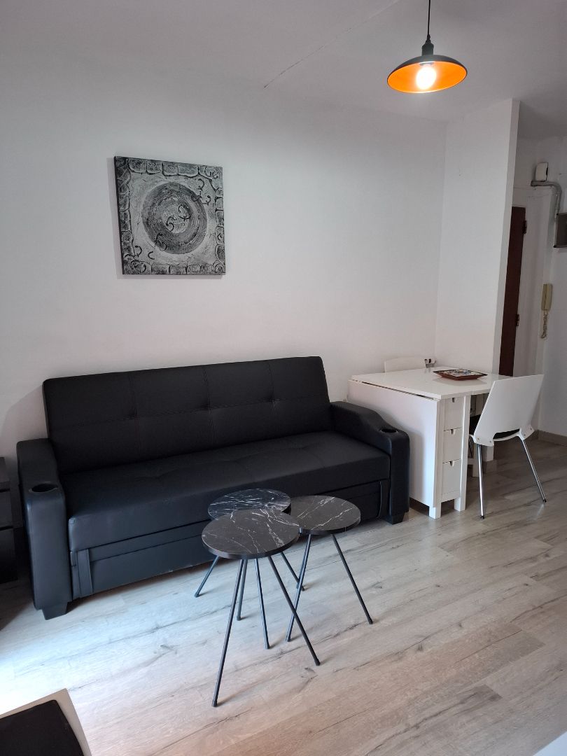 Living room of Flat to rent in  Barcelona Capital  with Air Conditioner, Heating and Furnished