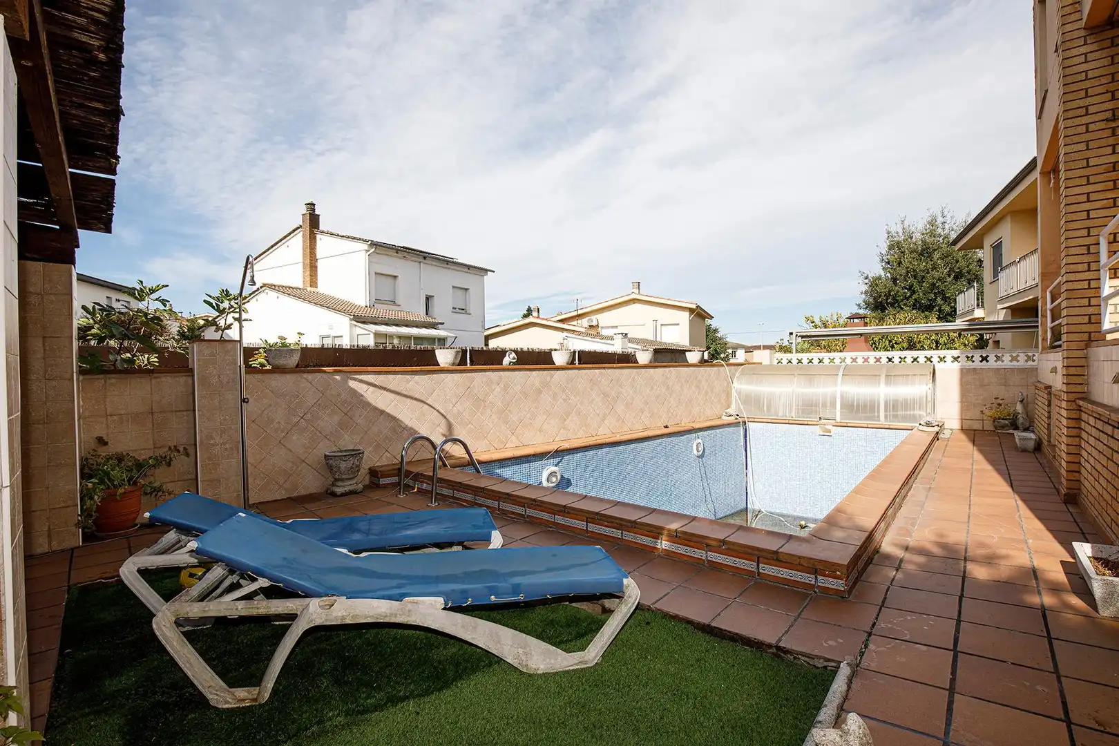 Piscina de Casa o chalet en venta en Quart con Aire acondicionado, Jardín privado y Terraza