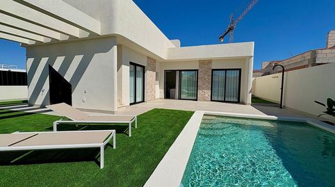 Villa independiente 3 dormitorios con piscina privada y solárium en Roldán, TorrePacheco