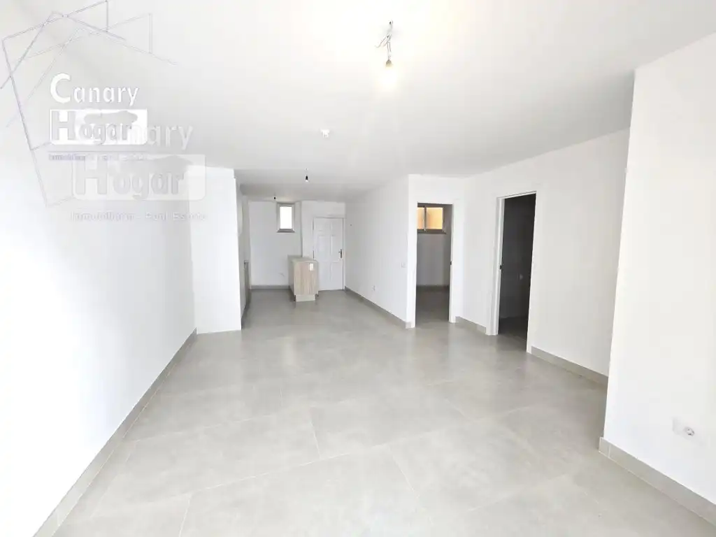 Apartamento con terraza en venta en Calle del Aljibe, imagen 4