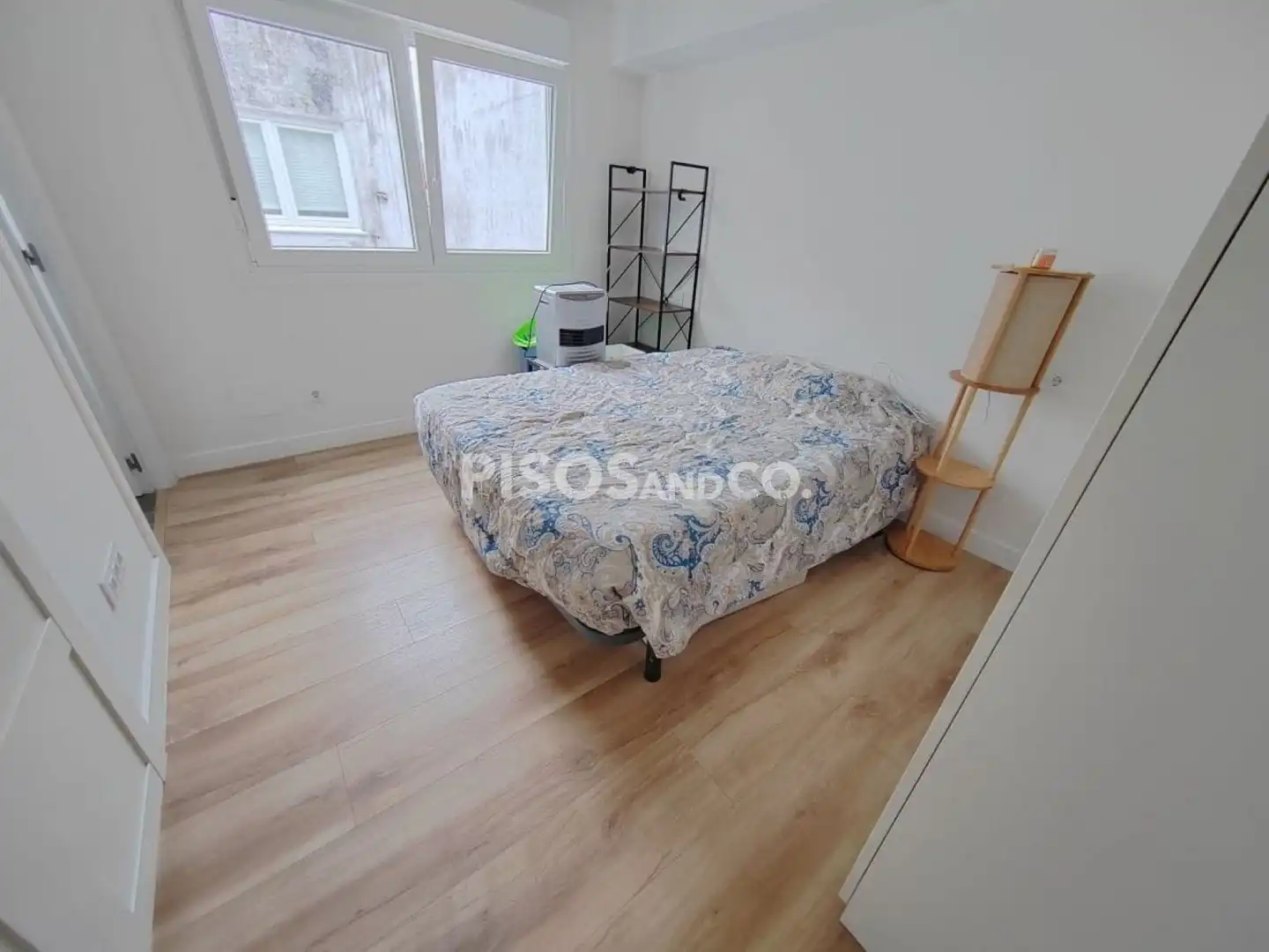 Habitación de Piso en venta en A Coruña Capital  con Terraza y Trastero