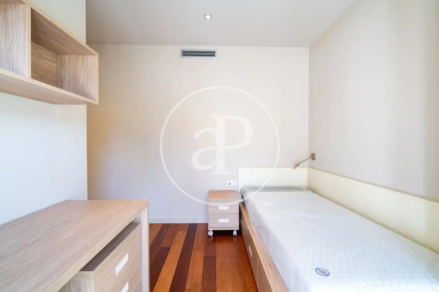 Habitación de Piso de alquiler en Barcelona con Aire acondicionado, Calefacción y Terraza