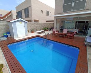 Swimming pool of Single-family semi-detached for sale in Cambrils  with Air Conditioner, Terrace and Swimming Pool