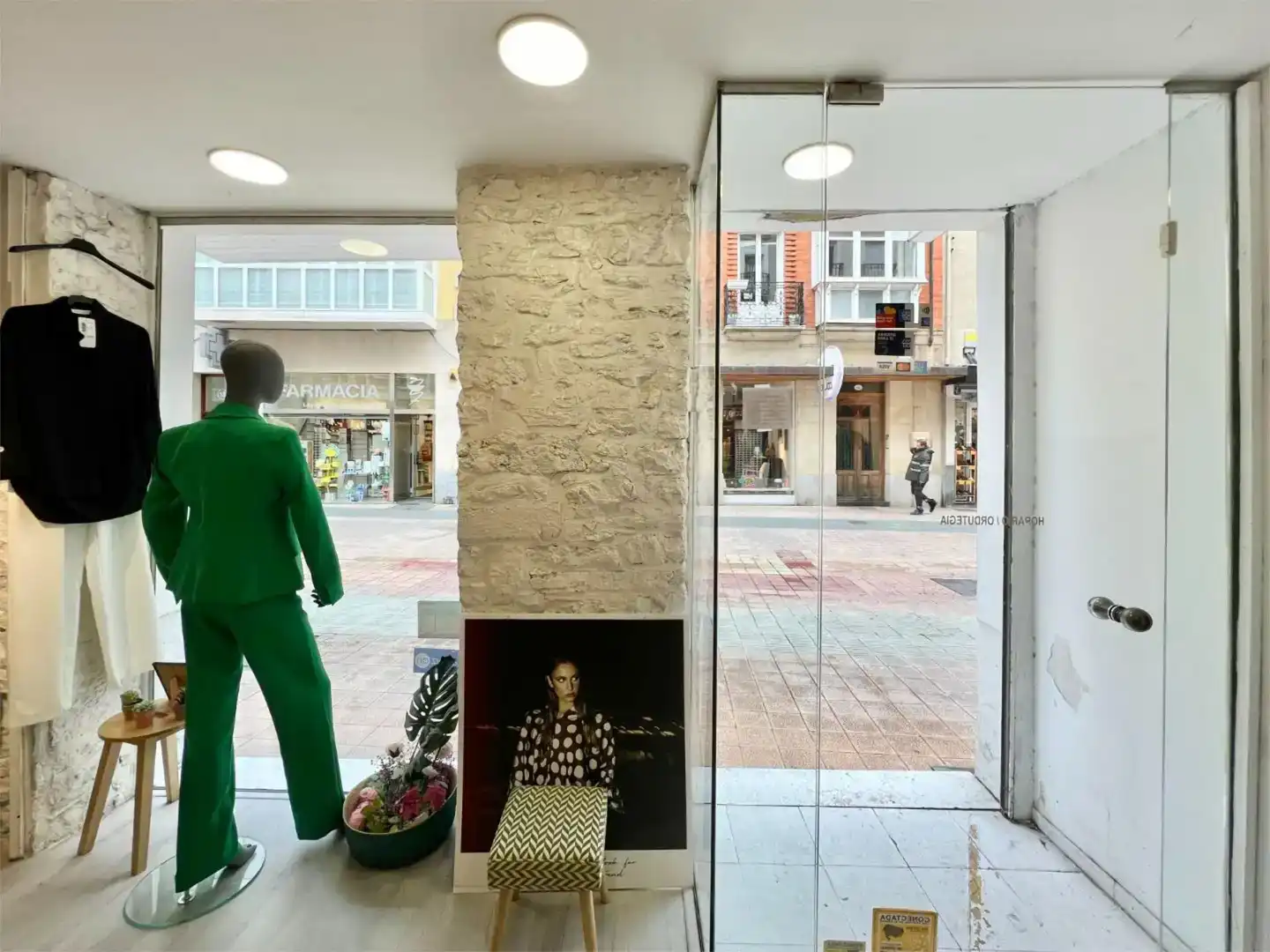Local en venta en Vitoria - Gasteiz con Aire acondicionado