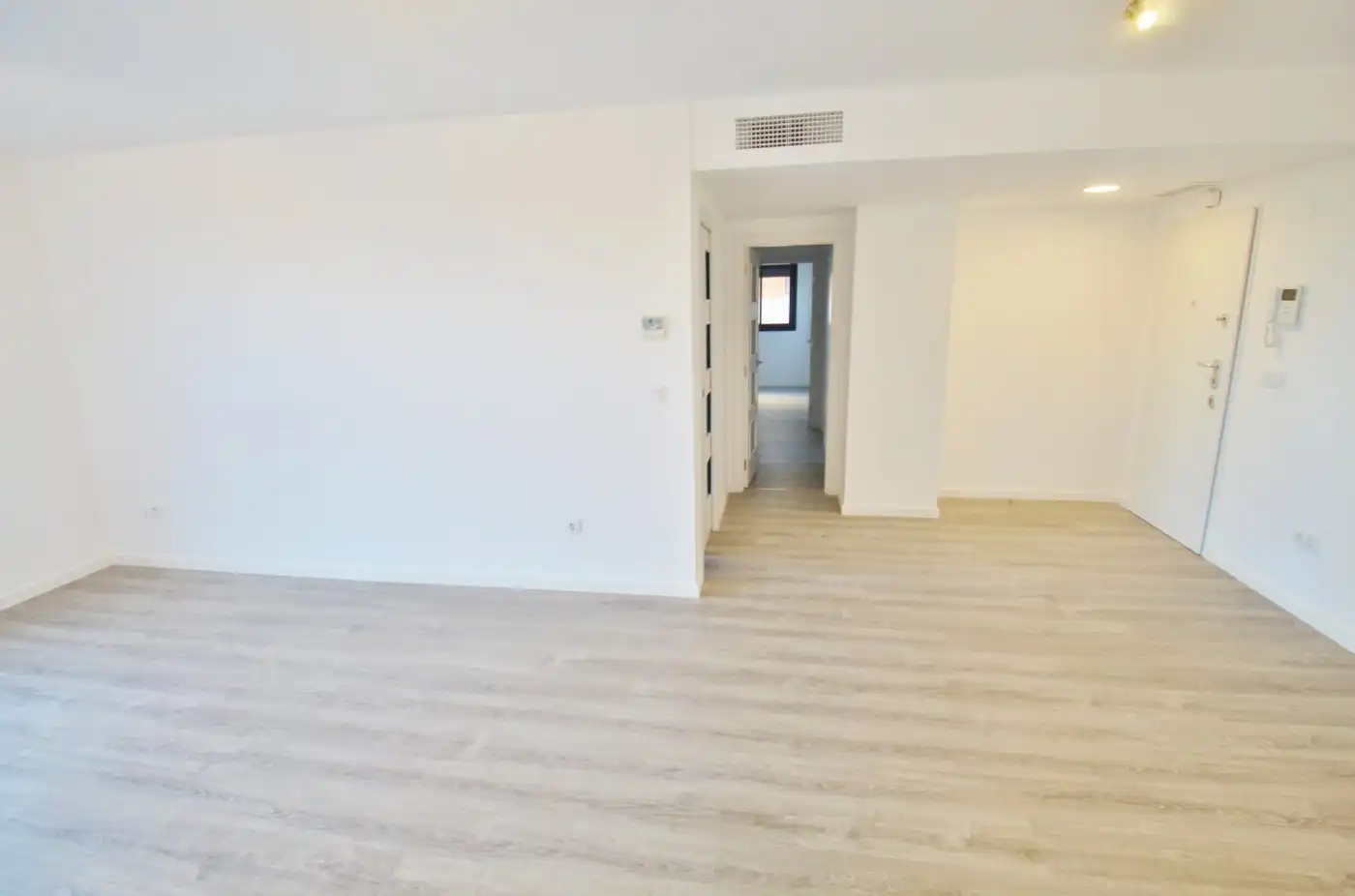 Flat for rent in El Campello  with Air Conditioner, Private garden and Terrace