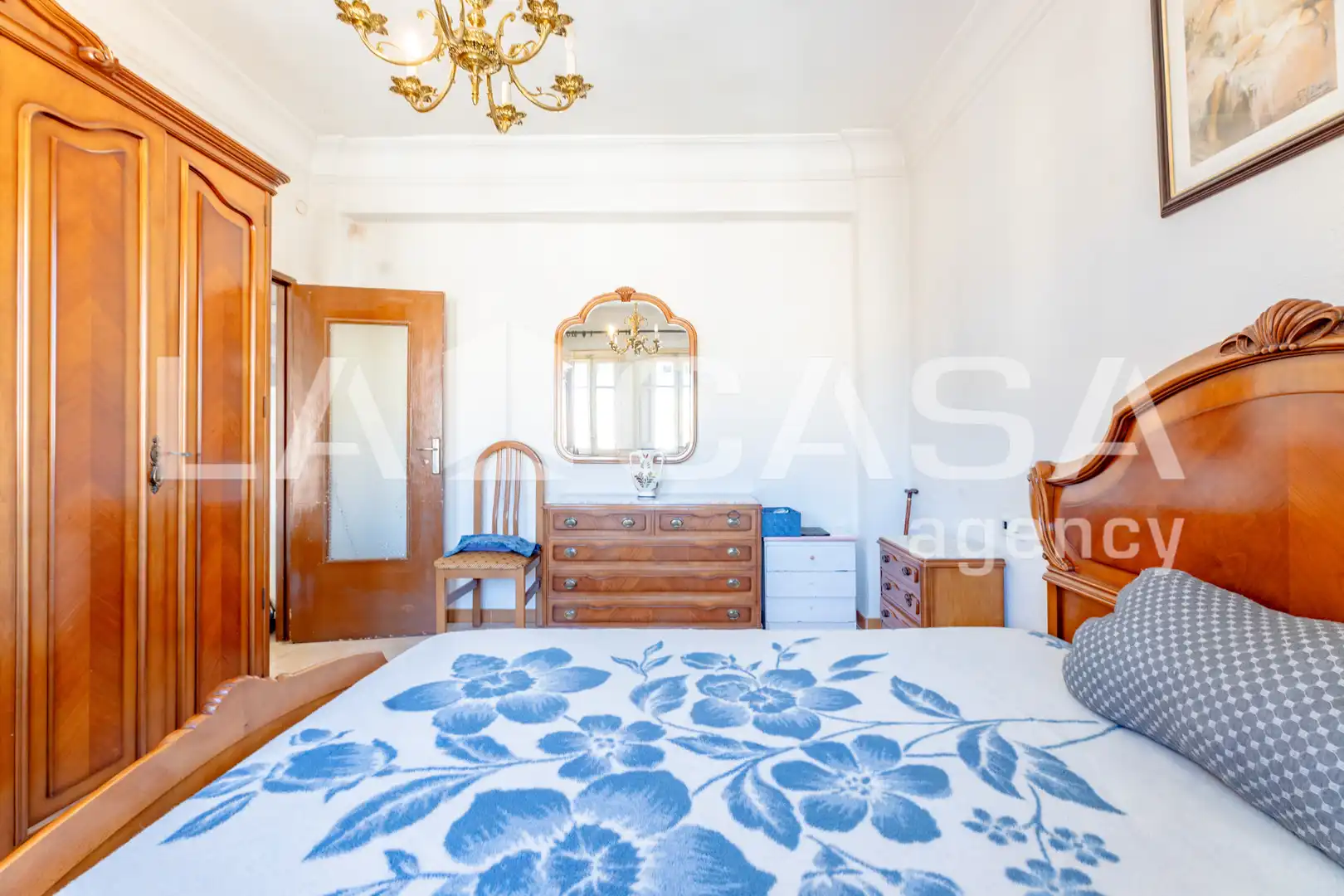 Habitación de Piso en venta en Valencia con Amueblado