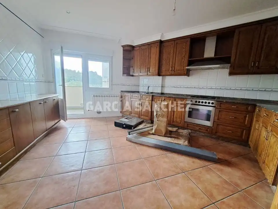 Cuina de Pis en venda en Boiro