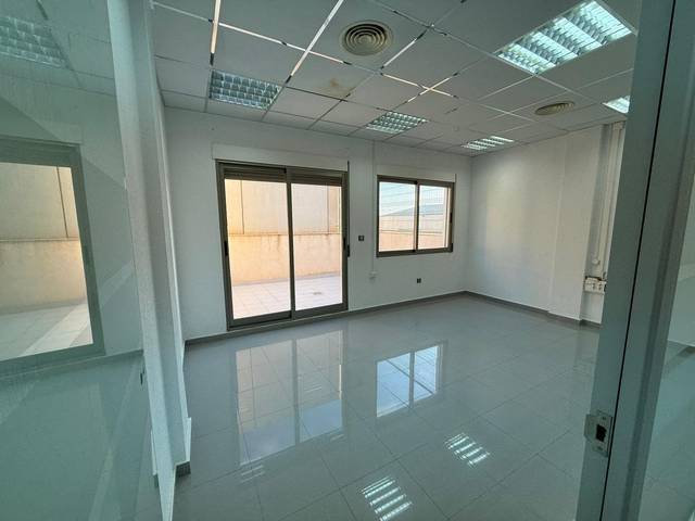 Oficina en Alquiler en Centro