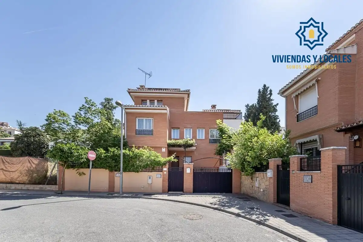 Haus mit Terrasse zum Verkauf in Calle LIMA, imagen 52