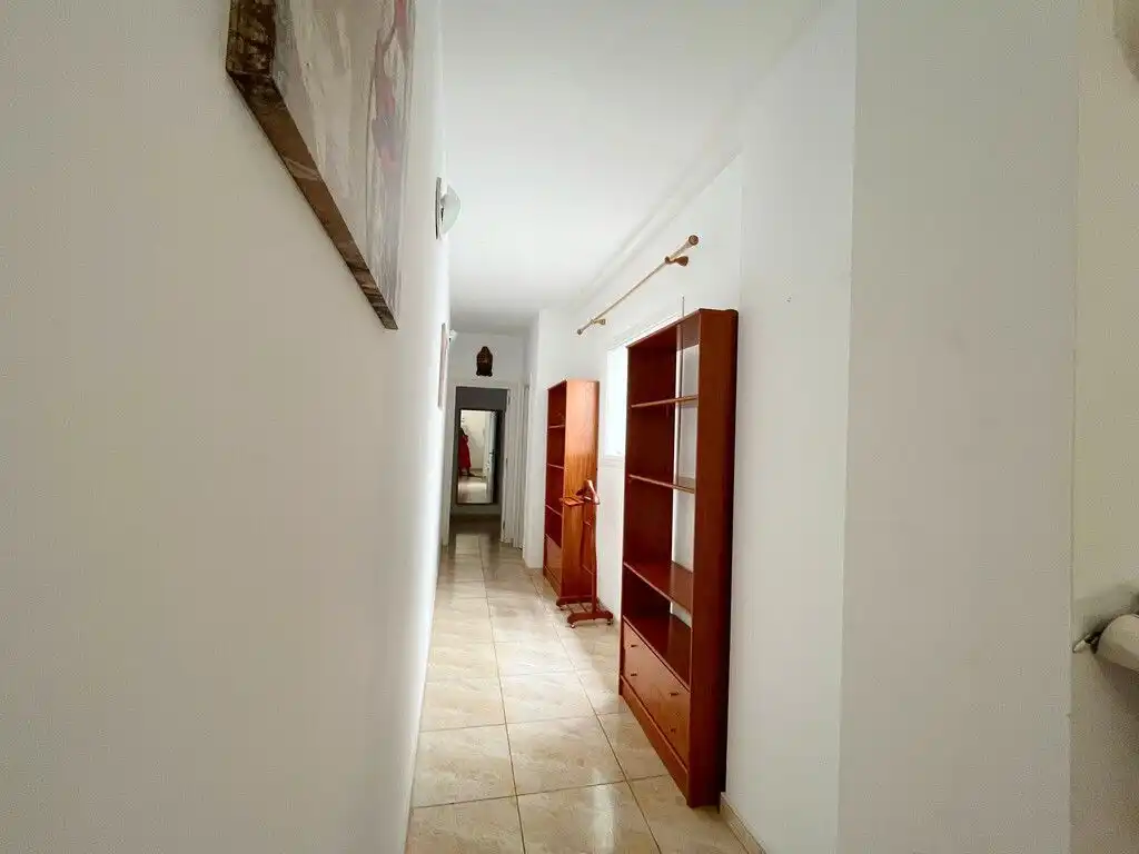Piso en venta en San Bartolomé de Tirajana con Aire acondicionado, Terraza y Amueblado