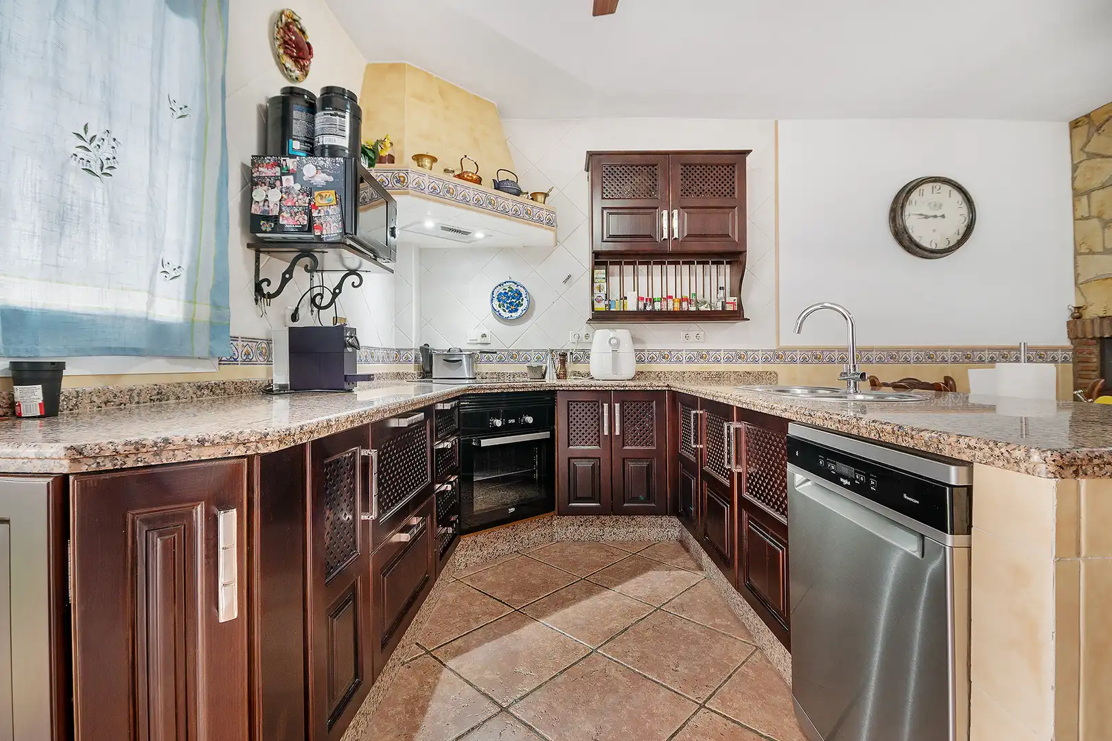 Kitchen of Houses for sale in Cártama  with Air Conditioner, Private garden and Terrace