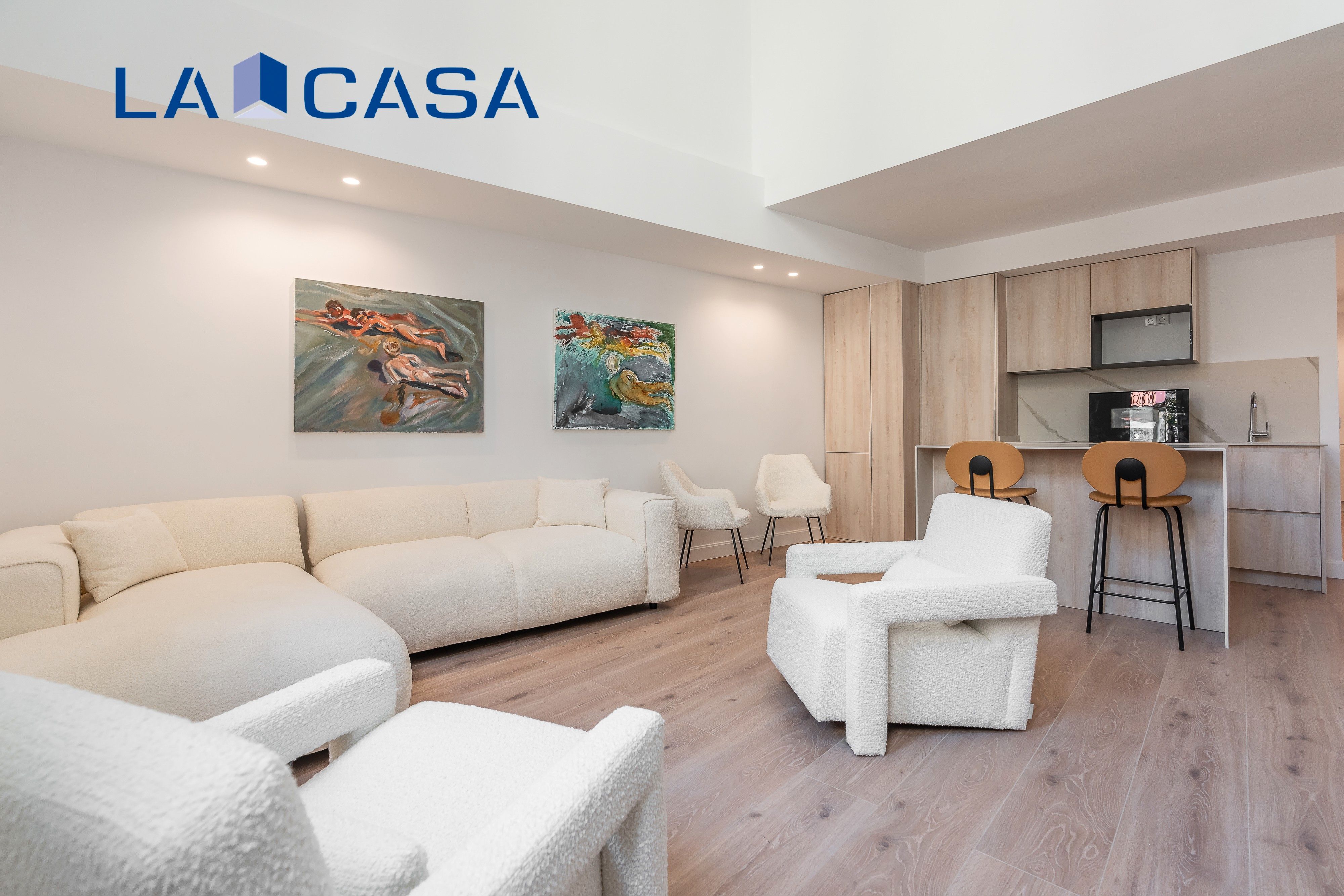 Sala d'estar de Dúplex en venda en  Madrid Capital amb Aire condicionat, Calefacció i Moblat