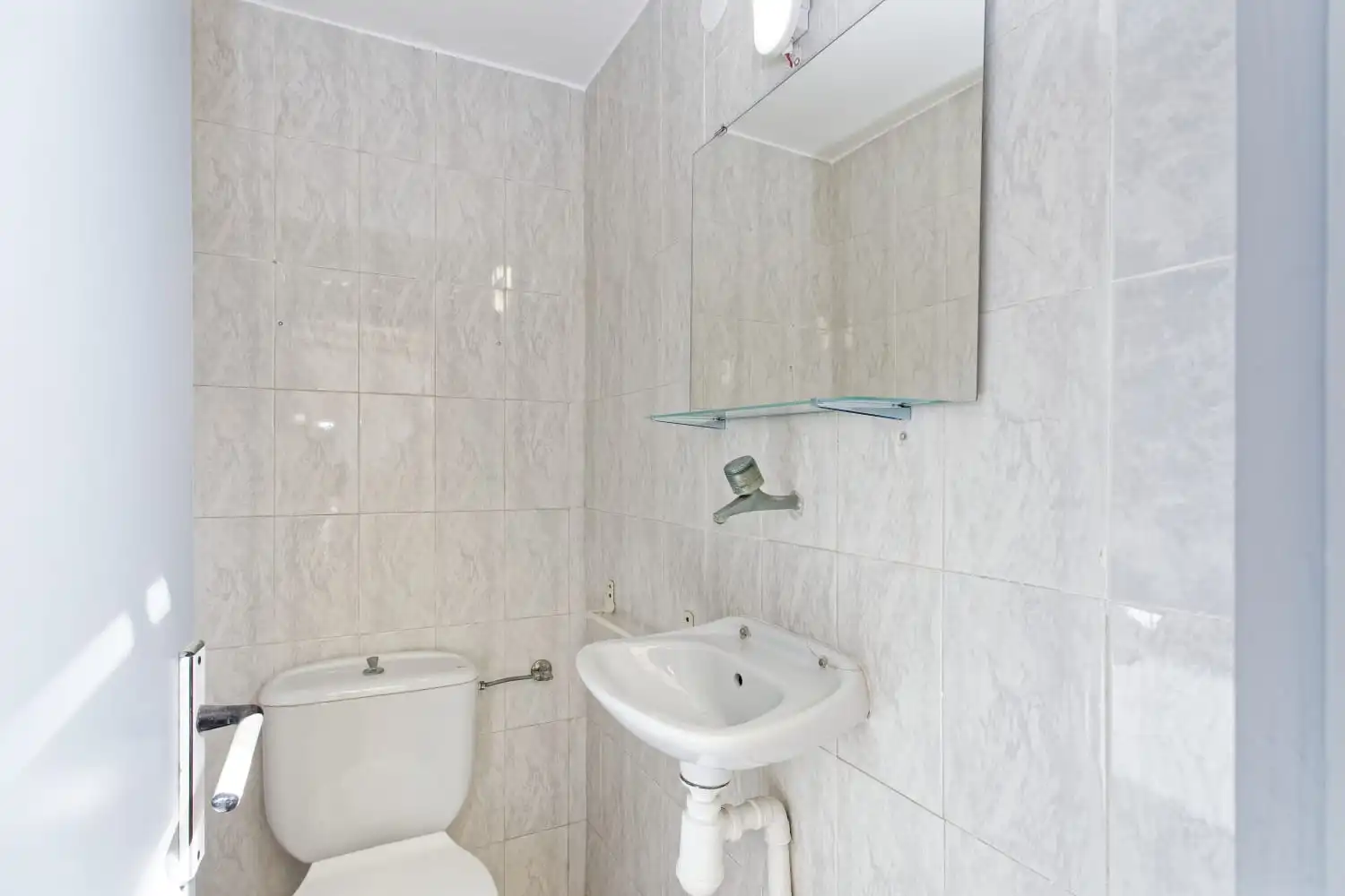 Baño de Casa adosada en venta en Terrassa con Terraza, Horno y Lavadora