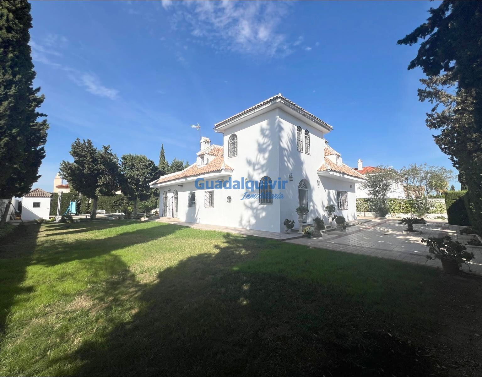 Garden of House or chalet for sale in Montequinto  with Air Conditioner, Heating and Private garden