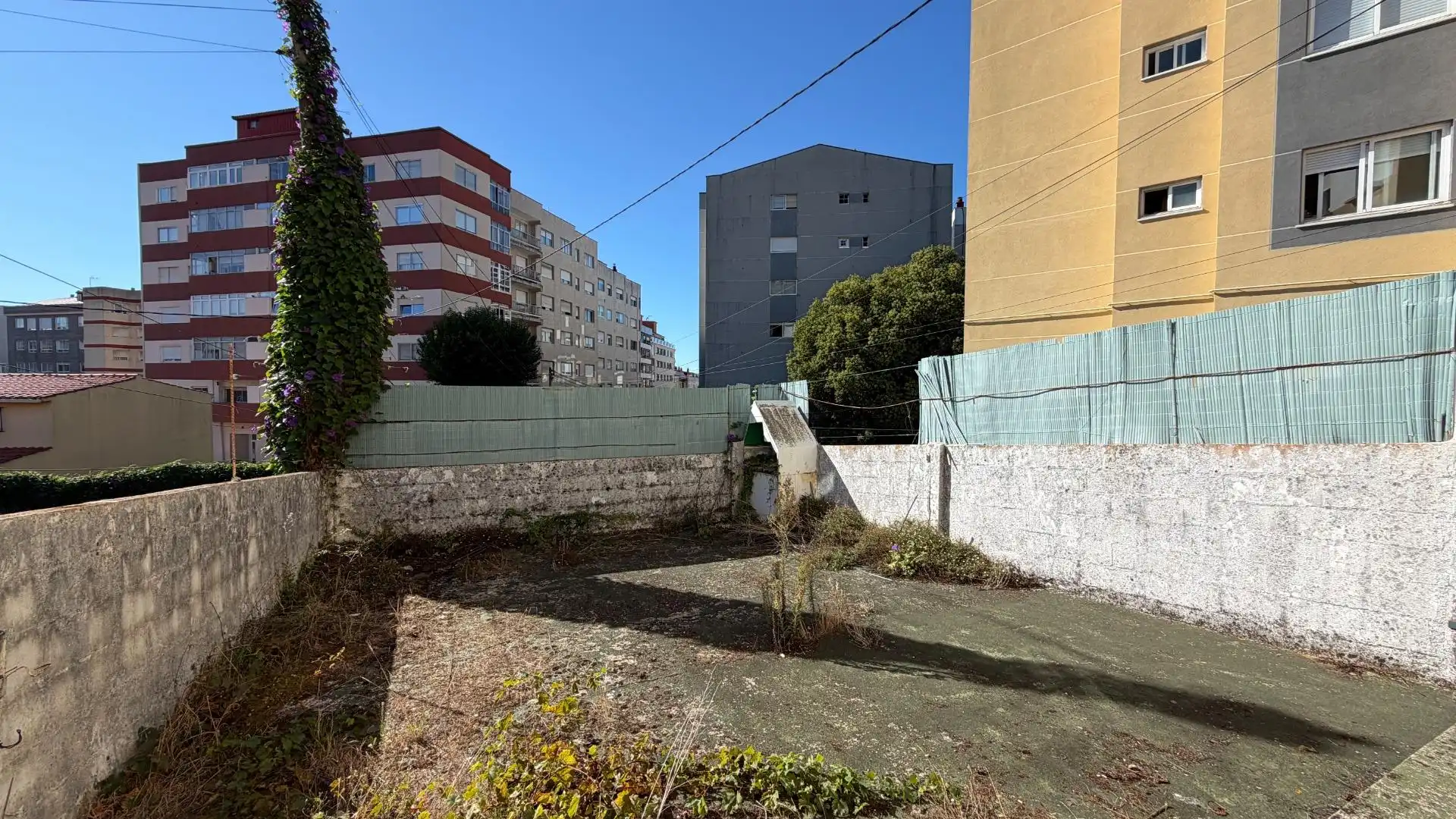 Erdgeschoss zum Verkauf in Vigo  mit Terrasse