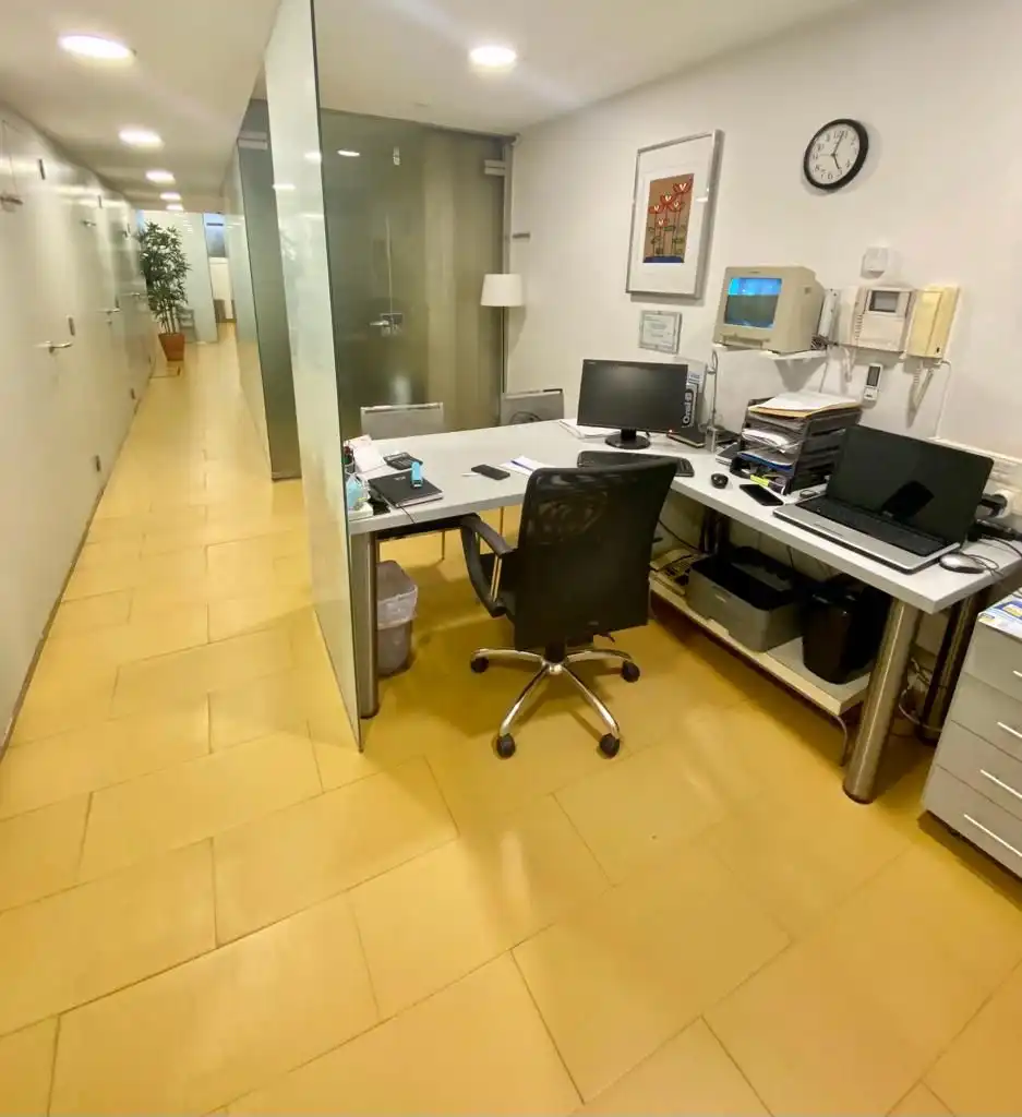 Büro zum Verkauf in Carrer de Casanova, imagen 4
