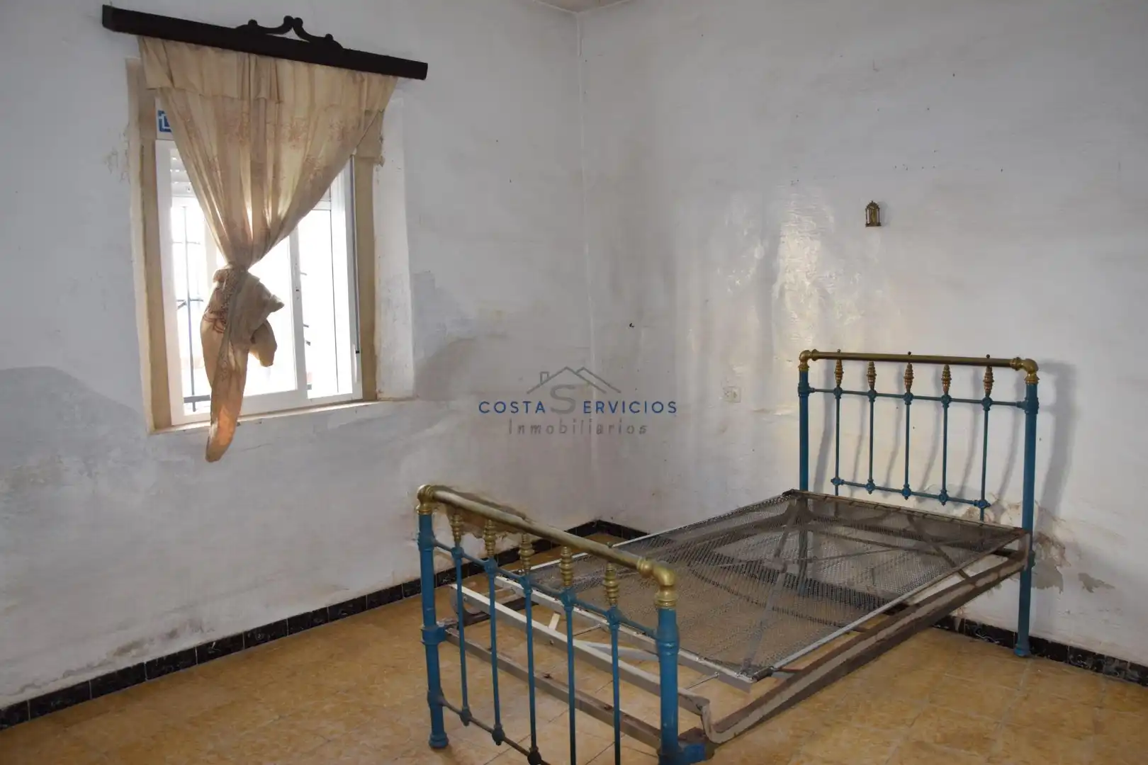 Habitación de Casa o chalet en venta en Gibraleón con Calefacción y Trastero
