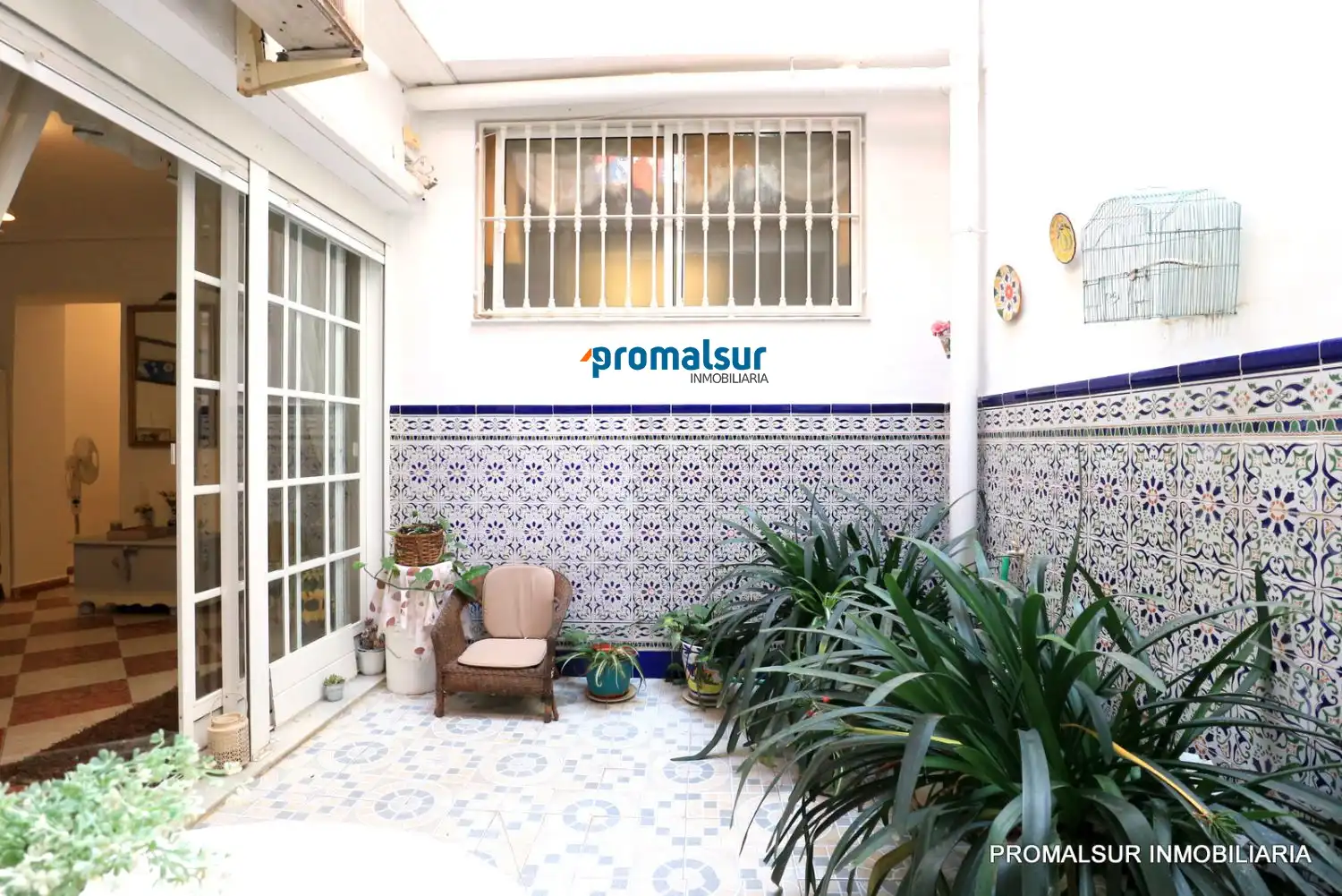 Terraza de Piso en venta en Puente Genil con Aire acondicionado