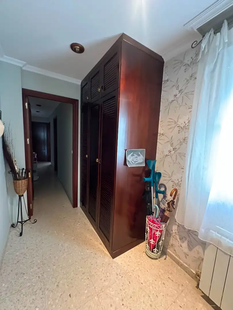 Wohnung zum Verkauf in Don Benito mit Klimaanlage, Heizung und Balkon