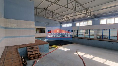 Foto 4 von Fabrikhallen zur Miete in Coiro, Cangas