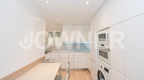 Photo 4 of Flat for rent in Calle del Doce de Octubre, Niño Jesús,  Madrid Capital