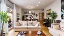 Living room of Flat for sale in  Barcelona Capital  with Air Conditioner, Heating and Private garden