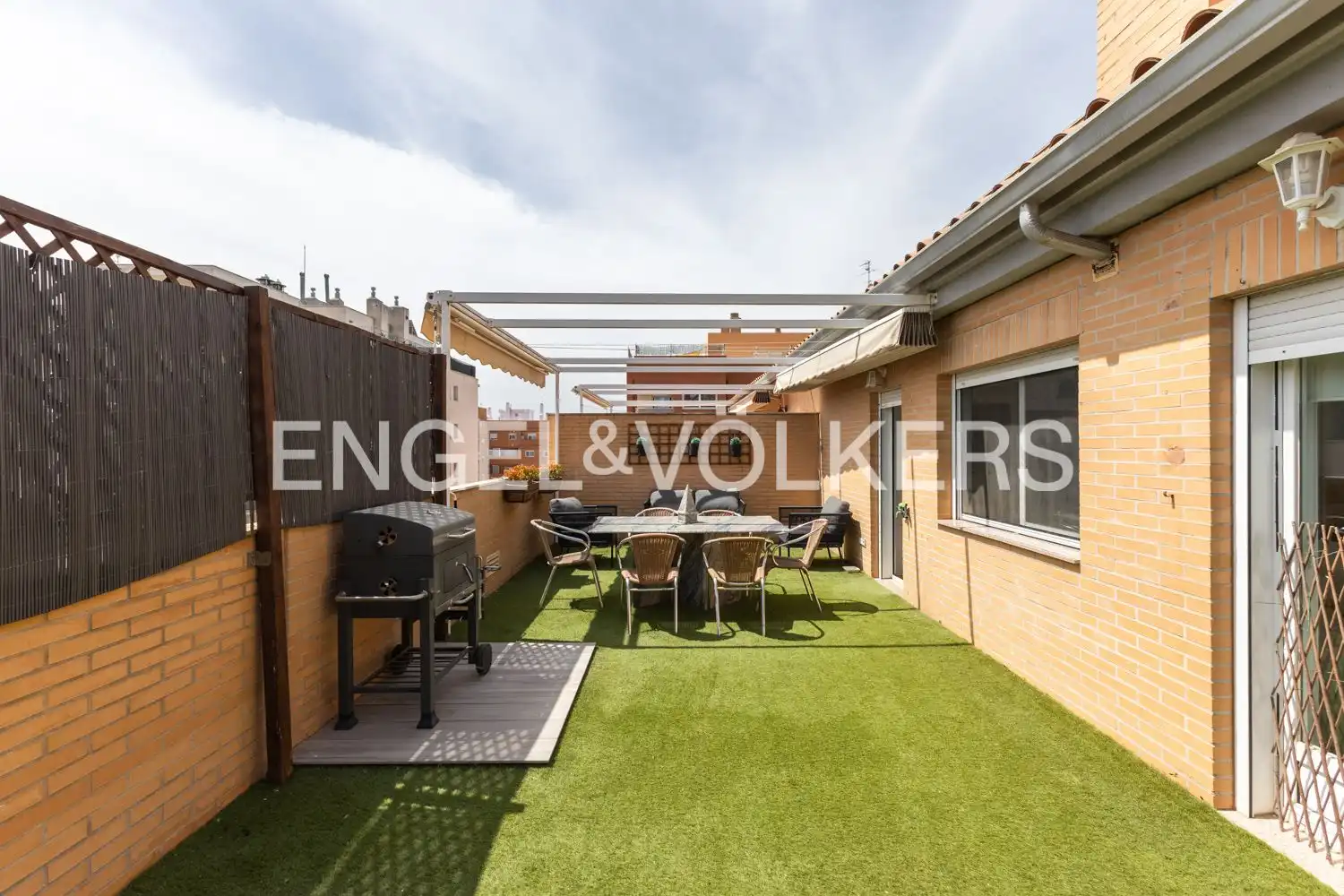 Terrassa de Àtic de lloguer en  Valencia Capital amb Aire condicionat, Calefacció i Parquet