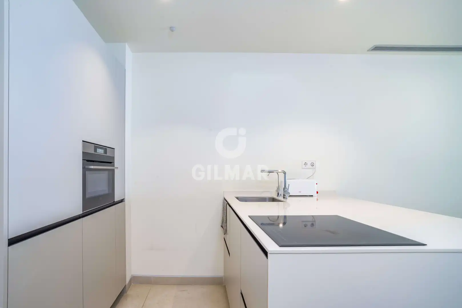 Apartament amb terrassa en venda a Estepona Pueblo, imagen 12