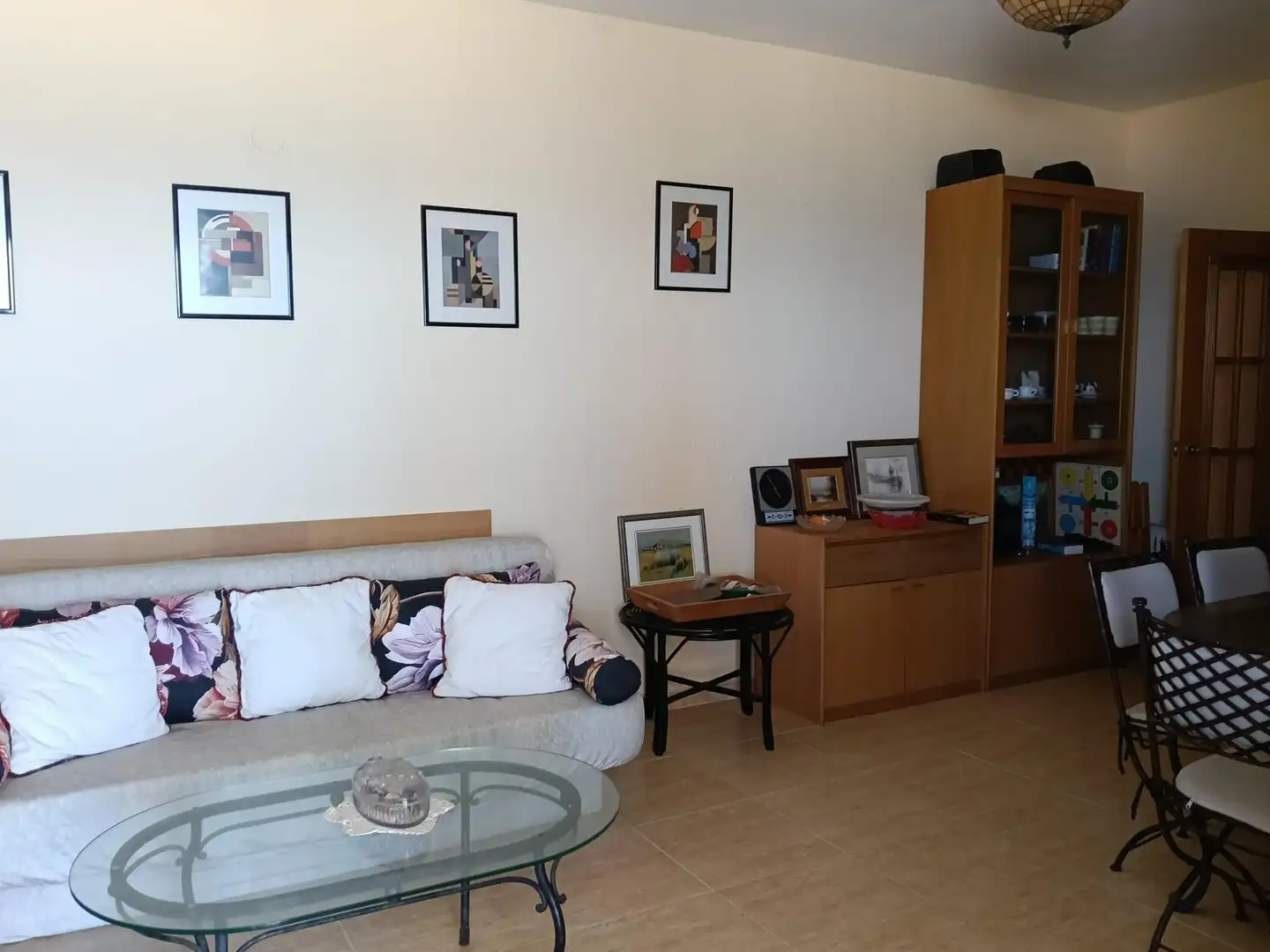 Sala d'estar de Apartament de lloguer en Cullera amb Aire condicionat, Terrassa i Moblat