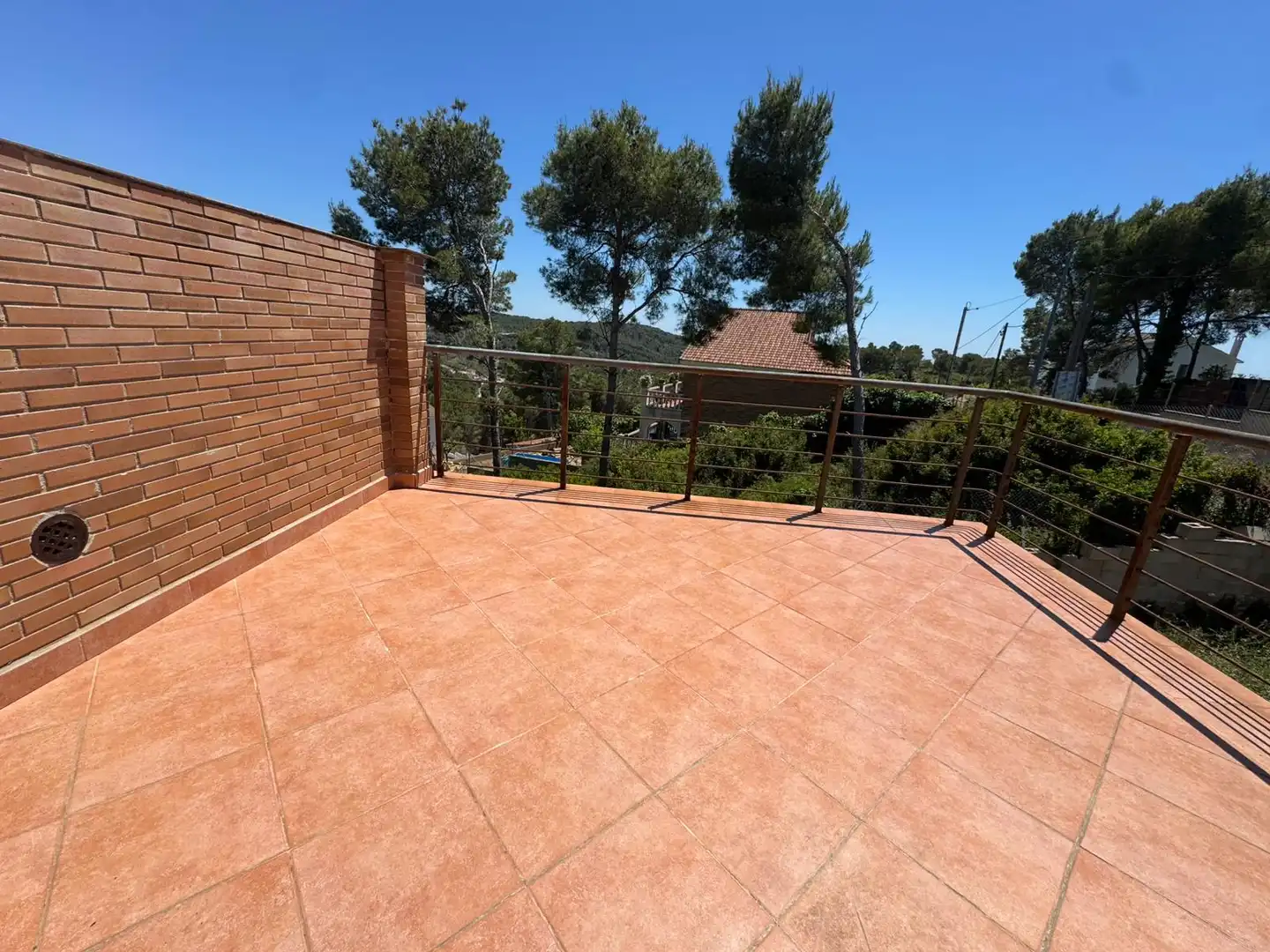 Terrassa de Casa o xalet en venda en Canyelles amb Terrassa i Alarma