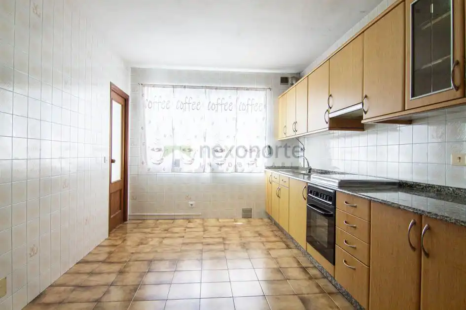 Cocina de Piso en venta en As Pontes de García Rodríguez  con Terraza, Trastero y Balcón